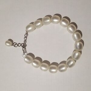 💕RACHEL COMEY💕 Chunky Bead Choker Necklace Acrylic ~ Pearl NWOT